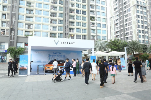 Lý do chọn mua xe điện của người trẻ văn minh