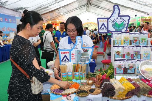 Hàng Việt khẳng định vị trí ưu thế trên thị trường