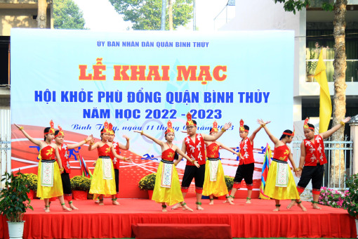 Khai mạc Hội khỏe Phù Đổng quận Bình Thủy năm học 2022-2023