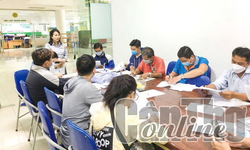 Đa dạng hình thức kết nối việc làm