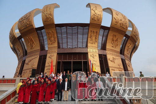 Cần Thơ tổ chức nhiều hoạt động dịp Giỗ Tổ Hùng Vương,
Lễ 30-4, 1-5 và kỷ niệm 133 năm Ngày sinh Chủ tịch Hồ Chí Minh