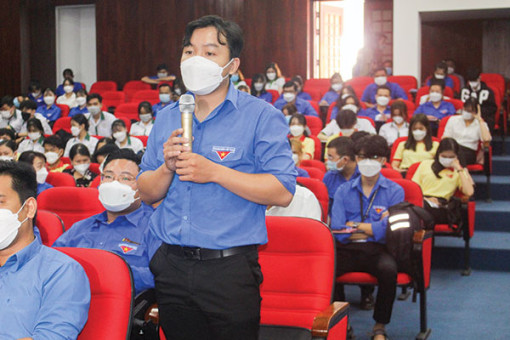 Tạo điều kiện để thanh niên phát triển lành mạnh, trở thành công dân có ích
