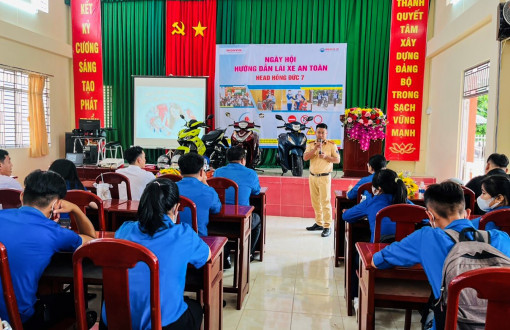 Tăng cường tuyên truyền, phổ biến, giáo dục pháp luật an toàn giao thông