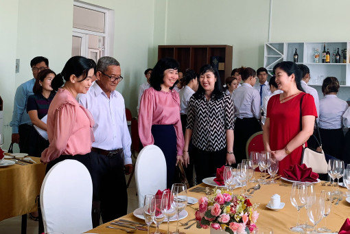 Ban Văn hóa - Xã hội, HÐND thành phố làm việc tại Trường Cao đẳng Du lịch TP Cần Thơ