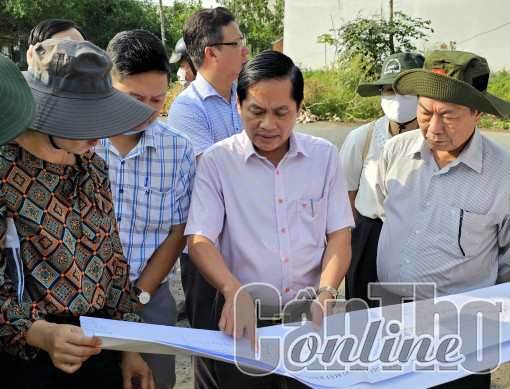 Kiểm tra công trình cải tạo rạch Bà Bộ, rạch Ðầu Sấu, rạch Hàng Bàng