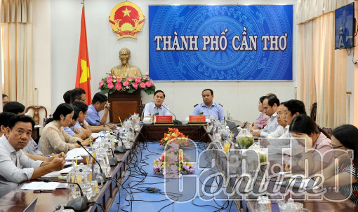 Lãnh đạo TP Cần Thơ làm việc với nhóm công tác của Ngân hàng Thế giới về tiến độ Dự án 3