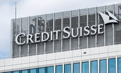 UBS đang đàm phán để mua lại Credit Suisse
