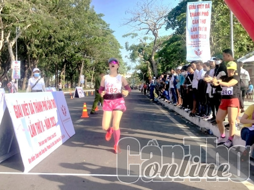 Giải Việt dã TP Cần Thơ gắn kết, chia sẻ đam mê thể thao