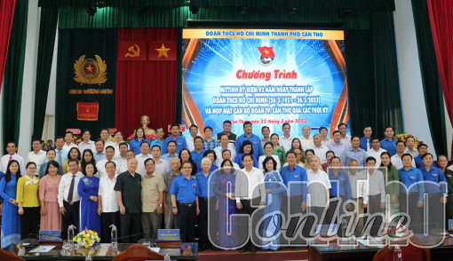 Mít tinh kỷ niệm 92 năm Ngày thành lập Đoàn TNCS Hồ Chí Minh