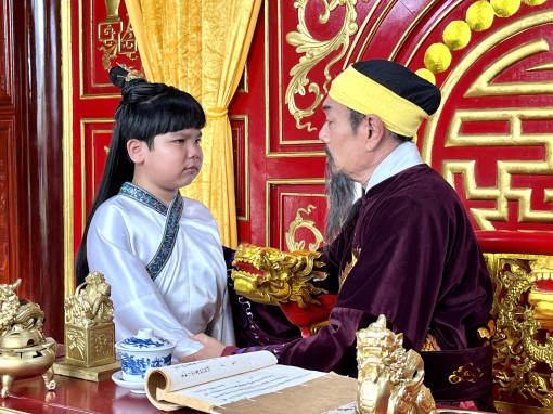 Món quà cho thiếu nhi