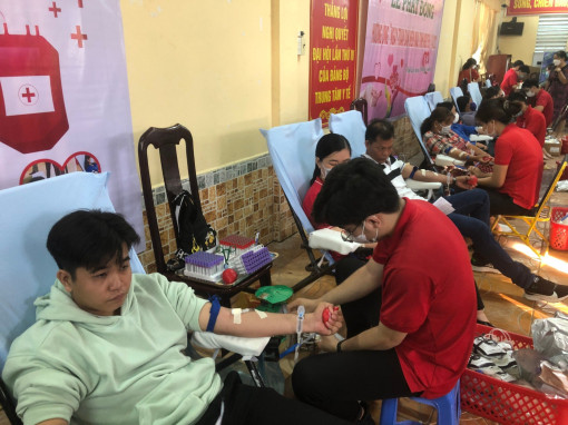 Phát động Tháng hành động hưởng ứng “Ngày toàn dân hiến máu tình nguyện”
