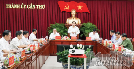 Tăng cường theo dõi, giám sát, đôn đốc, giải quyết vướng mắc để đẩy nhanh tiến độ các dự án trọng điểm
