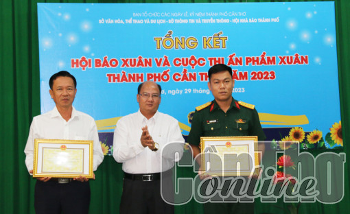 Quận Bình Thủy và Bộ Chỉ huy Quân sự TP Cần Thơ đoạt giải Nhất Cuộc thi Ấn phẩm Xuân Quý Mão 2023