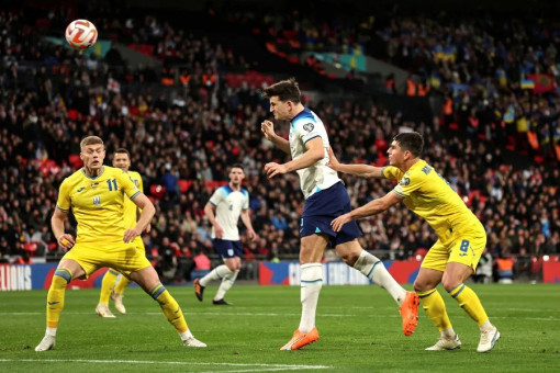 Maguire rơi vào thế khó xử