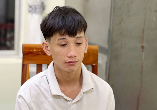 An Giang: Bắt đối tượng chém đứt gần lìa bàn tay người khác
