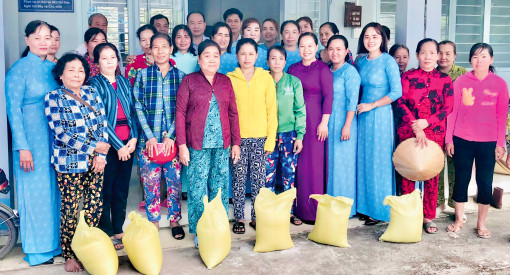 Thiết thực giúp đỡ hội viên