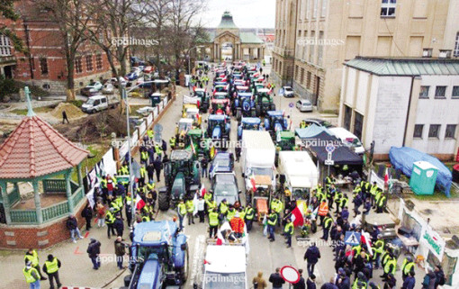 Ngũ cốc Ukraine tràn ngập Đông Âu