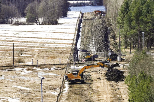 Phần Lan xây dựng hàng rào trên biên giới với Nga