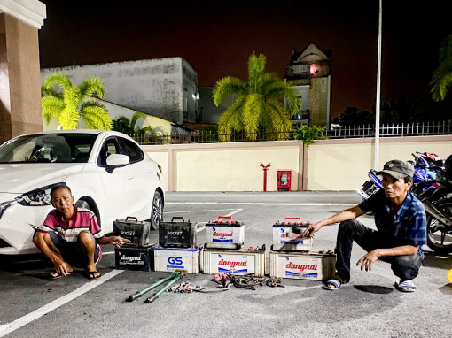 Bắt 2 đối tượng thuê ô tô đi trộm cắp