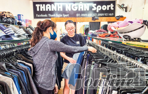 Năng động, thoải mái cùng trang phục thể thao