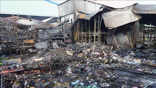 Ðồng Tháp: Cháy chợ Bình Thành, thiệt hại nhiều tỉ đồng