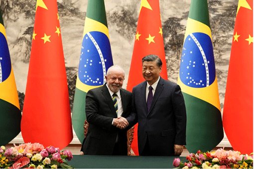 Những vết nứt trong sự thống trị của đồng USD