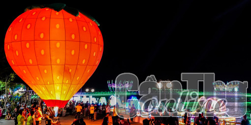 Đến Cần Thơ vui lễ hội