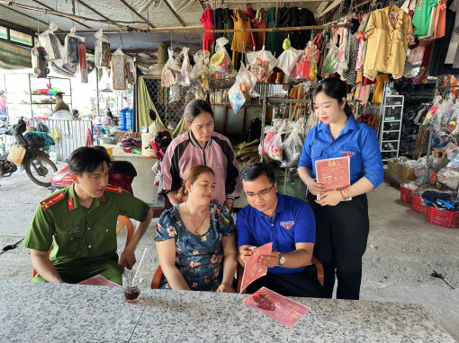 100% cán bộ, công chức, viên chức phải đăng ký và kích hoạt tài khoản định danh điện tử