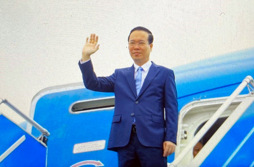 Chủ tịch nước Võ Văn Thưởng lên đường tham dự Lễ đăng quang của Nhà vua Anh Charles III