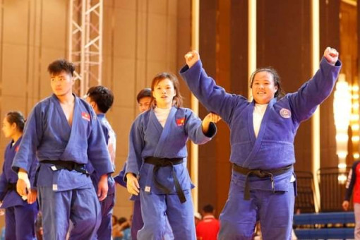 Võ sĩ Cần Thơ giành HCV cuối cùng cho Judo Việt Nam tại SEA Games 32