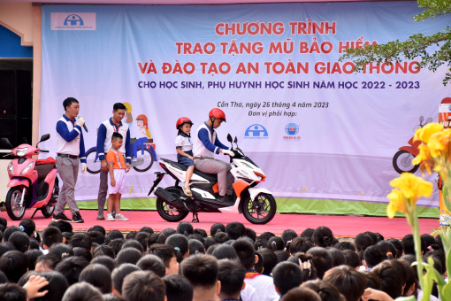 Tăng cường tuyên truyền, giáo dục pháp luật về trật tự an toàn giao thông trong các cơ sở giáo dục