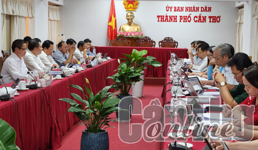 Thống nhất thông qua 11 nội dung thuộc thẩm quyền của UBND thành phố