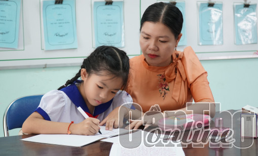 Nét chữ, nết người