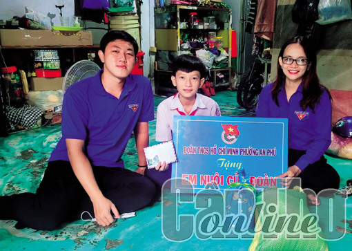 Ðồng hành với học sinh