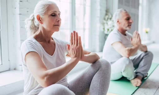 Tập yoga giúp bệnh nhân ung thư tăng tỷ lệ sống sót