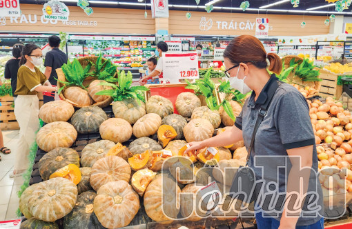 Bán lẻ hàng hóa và doanh thu dịch vụ tiêu dùng tăng 11,5%