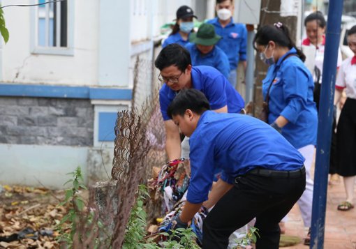 Chiến dịch tình nguyện “Kỳ nghỉ hồng”