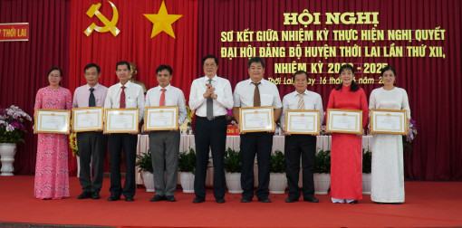 Tiếp tục kêu gọi, thu hút các nguồn lực đầu tư, phát triển kết cấu  hạ tầng kinh tế - xã hội huyện Thới Lai