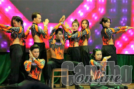 Kết nối sinh viên qua câu lạc bộ