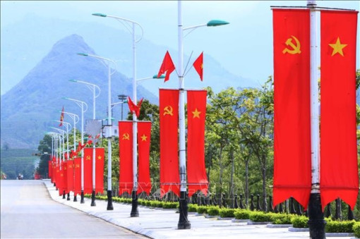 Bài 1: Lịch sử đã chọn Đảng Cộng sản Việt Nam giữ vai trò lãnh đạo