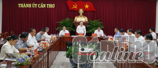 Tiếp tục đẩy nhanh tiến độ triển khai các dự án, công trình trọng điểm trên địa bàn