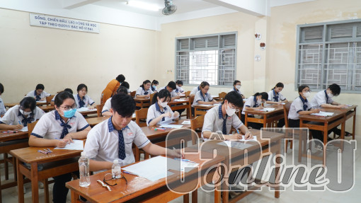 Thí sinh TP Cần Thơ thi môn đầu tiên Kỳ thi tốt nghiệp THPT 2023 đạt tỷ lệ 99,73%