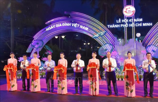 Thành phố Hồ Chí Minh là hạt nhân của vùng kinh tế trọng điểm phía Nam