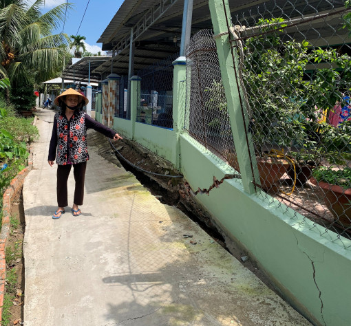 Vận chuyển vật liệu thi công ảnh hưởng đường giao thông