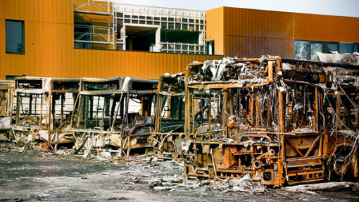 Pháp triển khai 45.000 cảnh sát để ứng phó bạo loạn