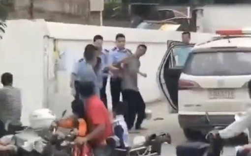 Tấn công bằng dao ở nhà trẻ, 7 người thương vong