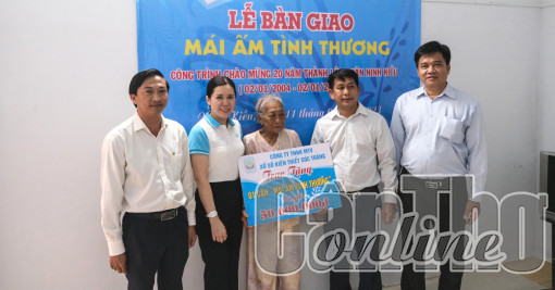 Bàn giao Mái ấm tình thương