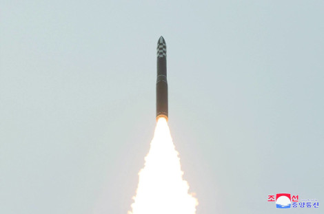 Triều Tiên phóng thử ICBM Hwasong-18?