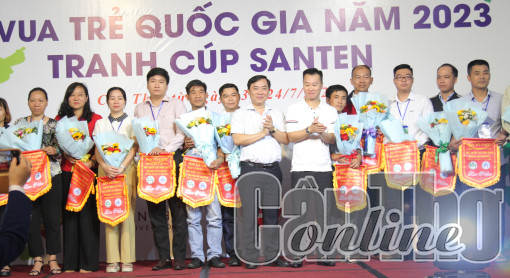 Khai mạc Giải vô địch Cờ vua trẻ quốc gia năm 2023 tranh cúp Santen