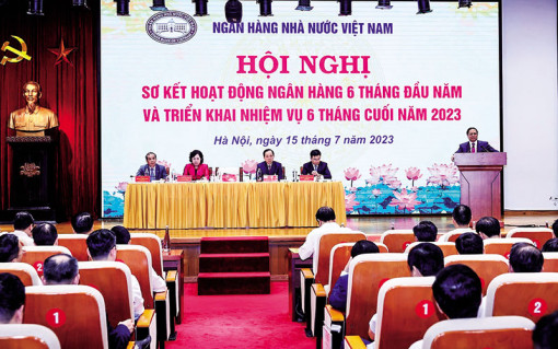 Tập trung tín dụng cho sản xuất kinh doanh, thúc đẩy tăng trưởng